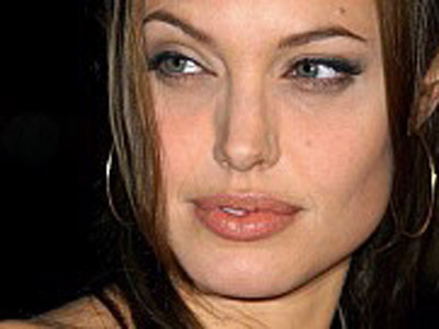Angelina Jolie muốn chia tay Brad Pitt
